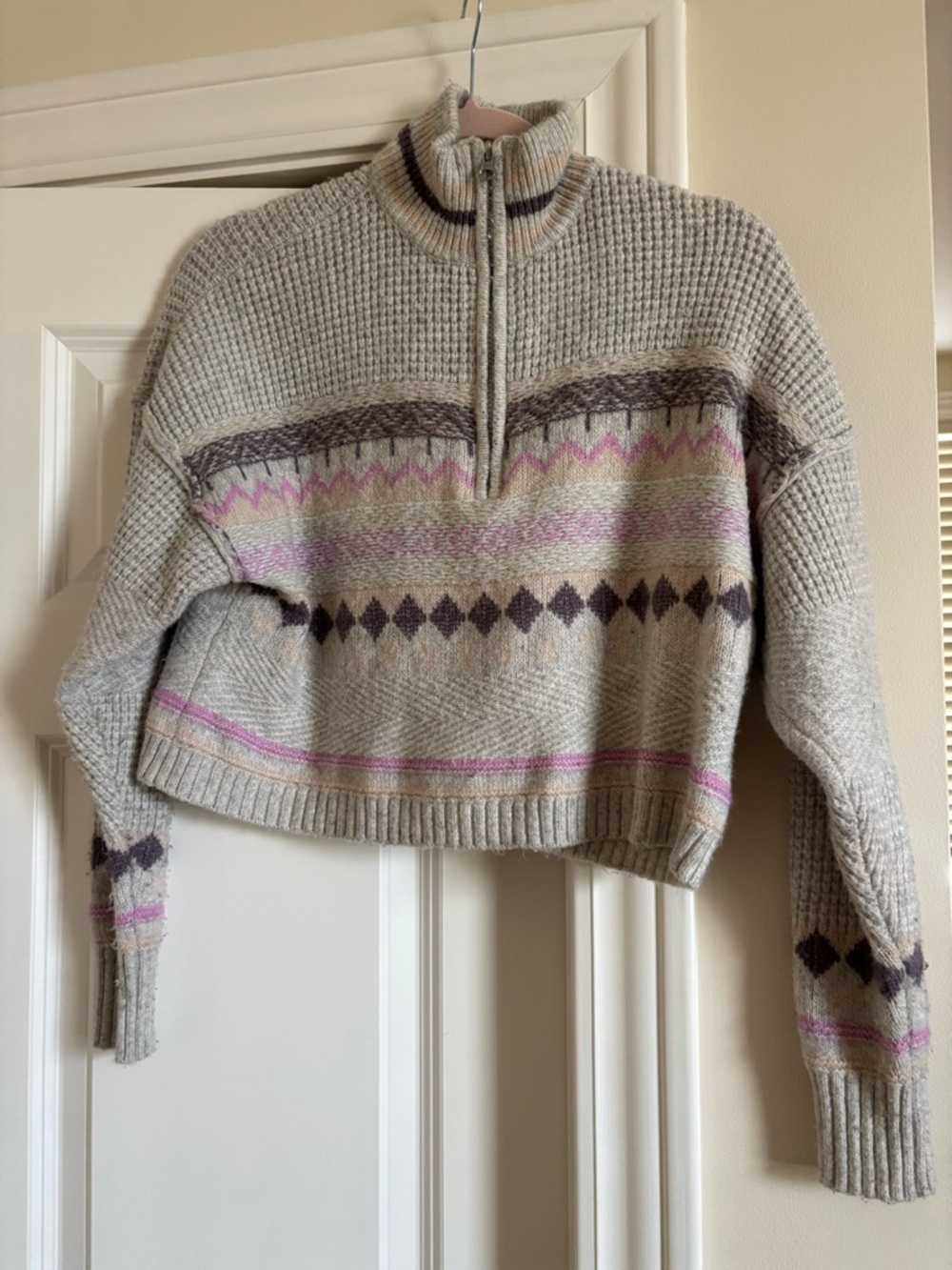 Cropped Funnel Neck Fair Isle Sweater - Light Gray with Pink Accent